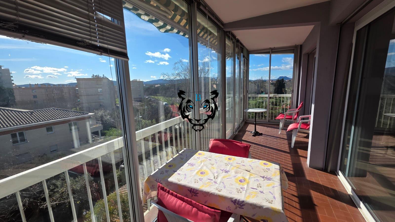 Appartement à vendre, 94m², Fréjus
