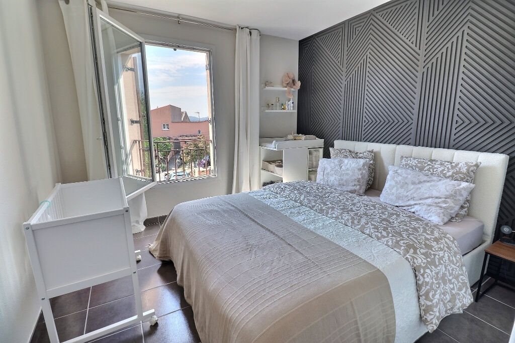 Appartement à vendre, 54m², Puget-sur-Argens