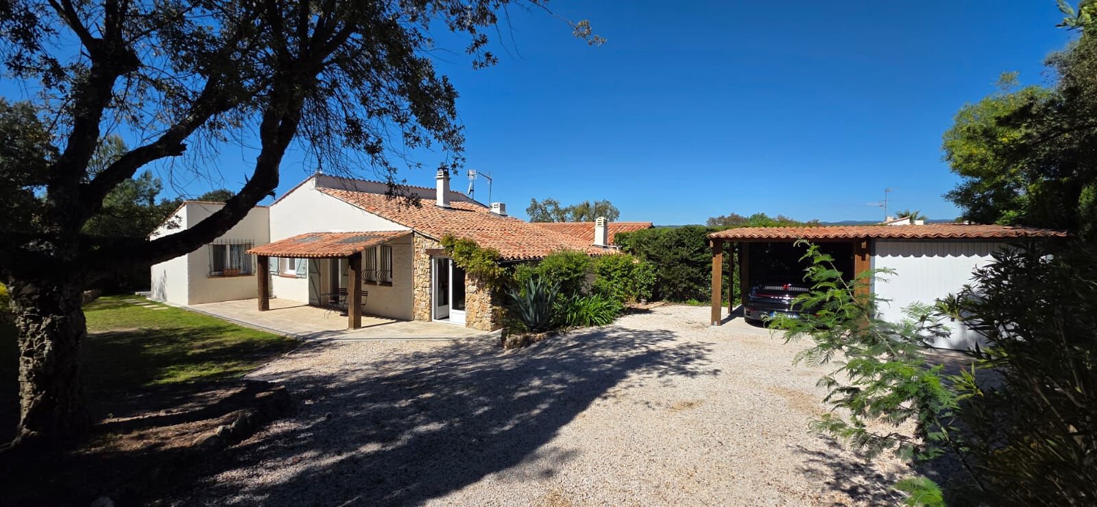 Maison à vendre, 105m², Roquebrune-sur-Argens