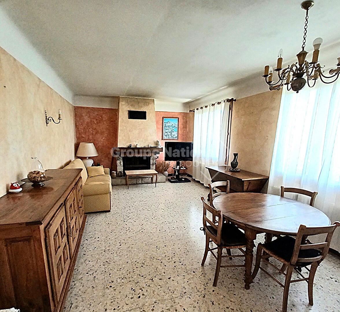 Maison à vendre, 140m², Valensole