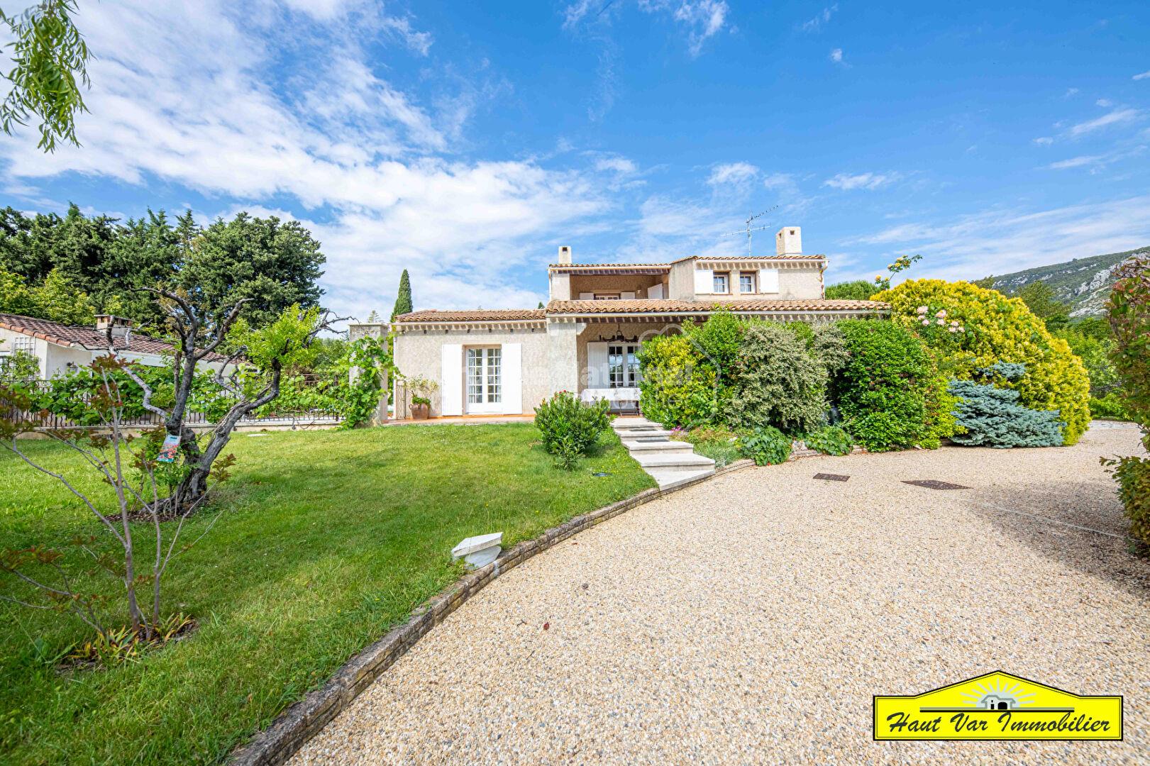 Maison à vendre, 150m², Volx