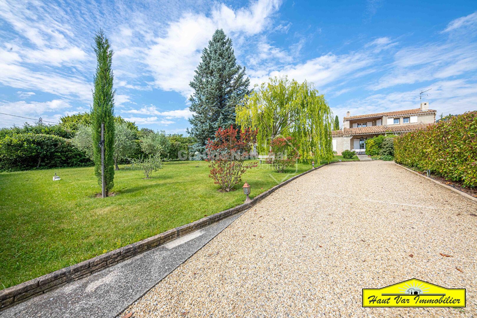 Maison à vendre, 150m², Volx