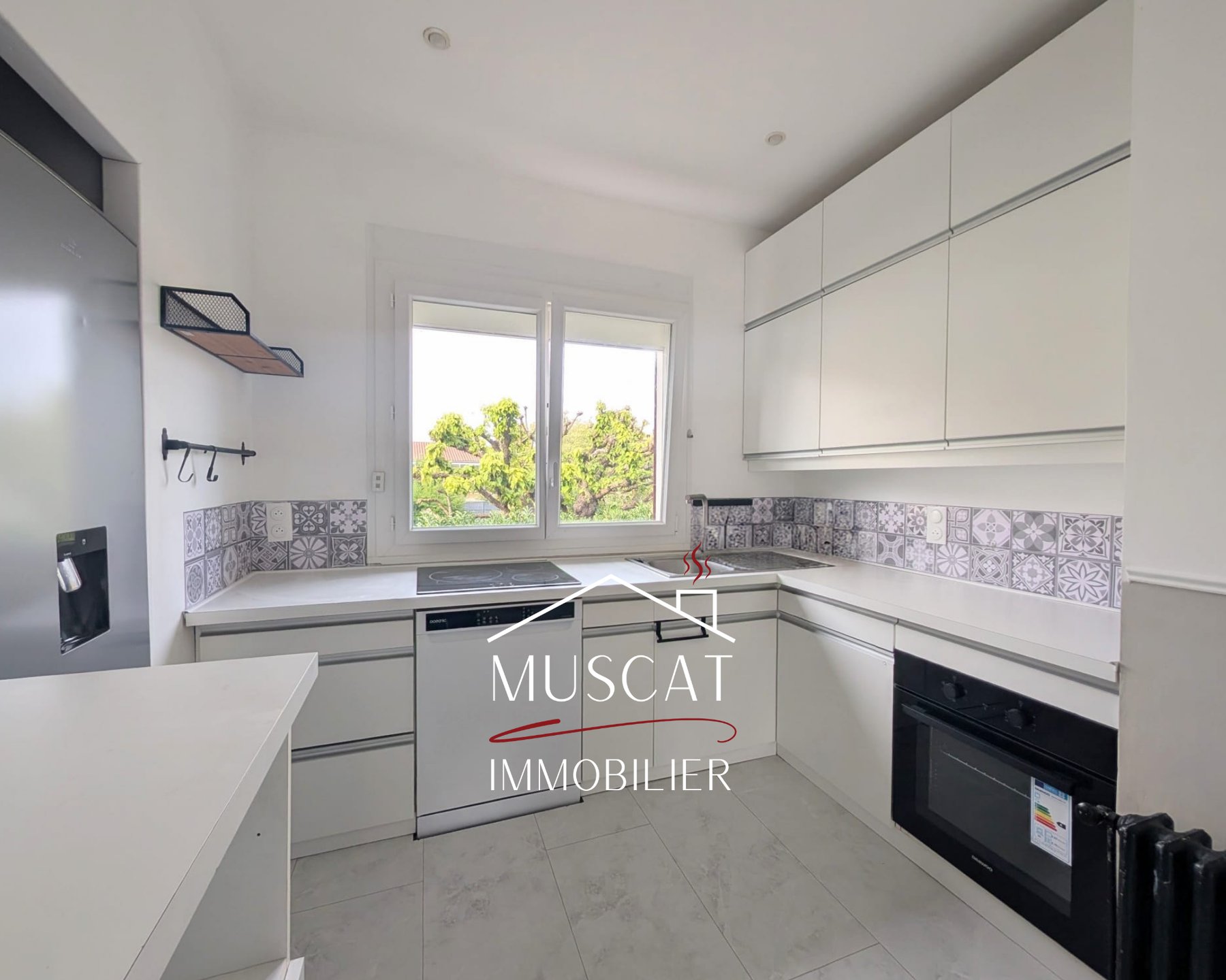 Maison à vendre, 99m², Nivolas-Vermelle