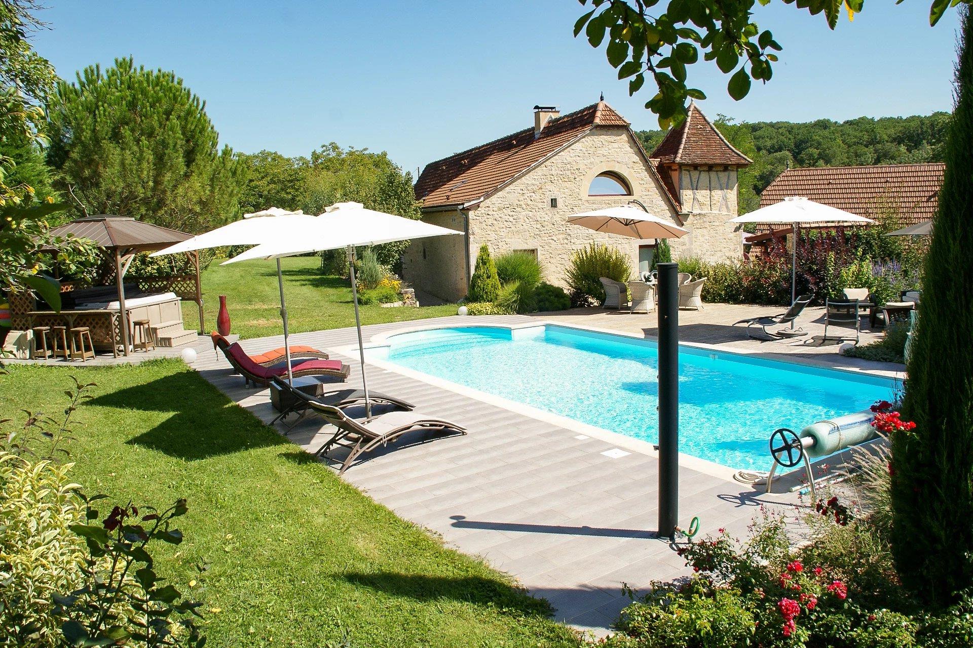 Maison à vendre, 320m², Figeac