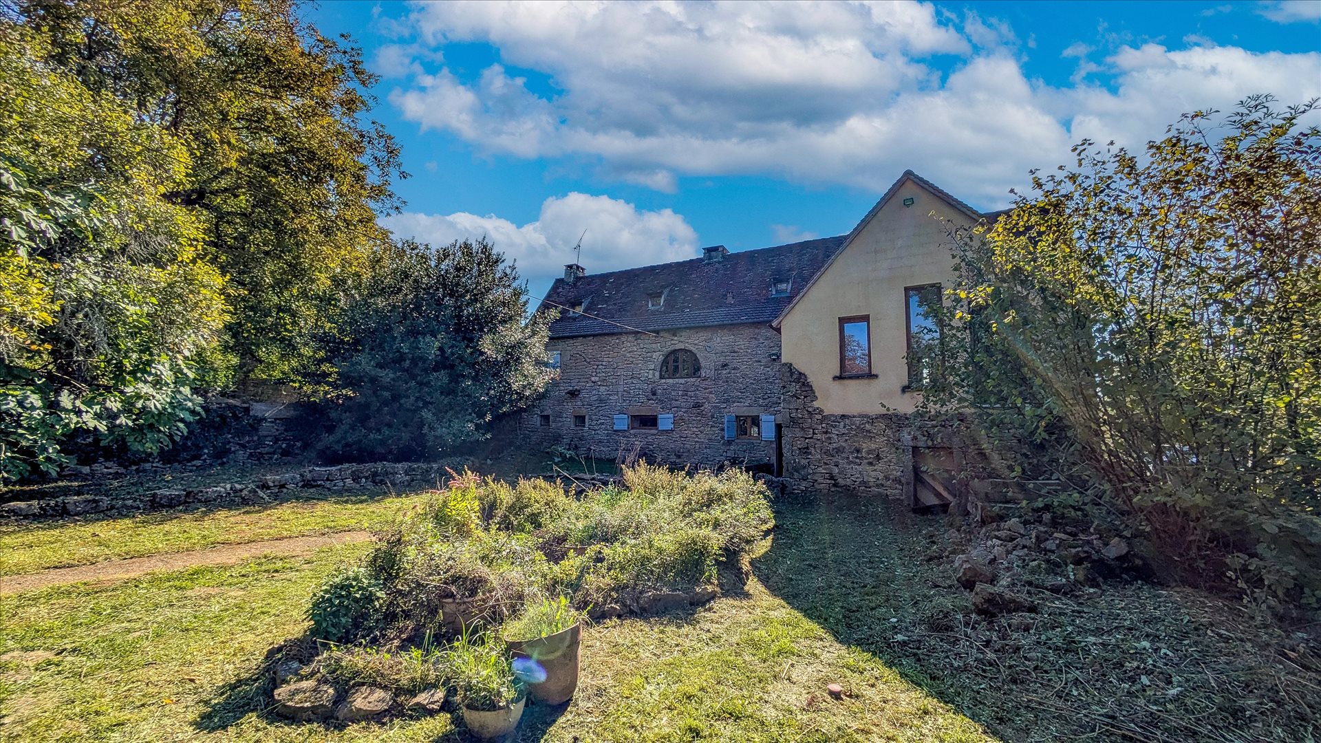 Maison 11 pièces 255 m² · à Gramat · 255 m² · 349 800 €