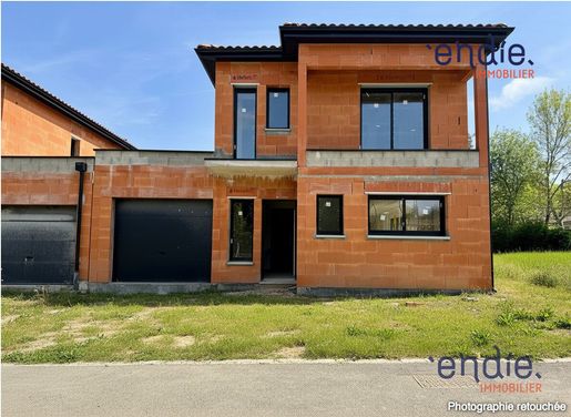 Maison 5 pièces 124 m² · à Saint-Geniès-Bellevue · 124 m² · 380 000 €