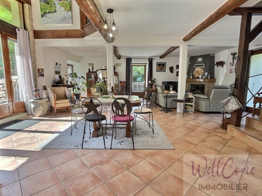 Maison 7 pièces 196 m² · à Chambéry · 196 m² · 545 000 €