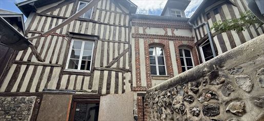 3 pièces 74 m² · à Honfleur · 74 m² · 398 600 €