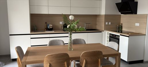 5 pièces 25 m² · à Montmélian · 25 m² · 143 000 €