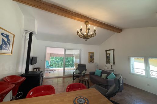 Maison 6 pièces 107 m² · à Bargemon · 107 m² · 305 000 €