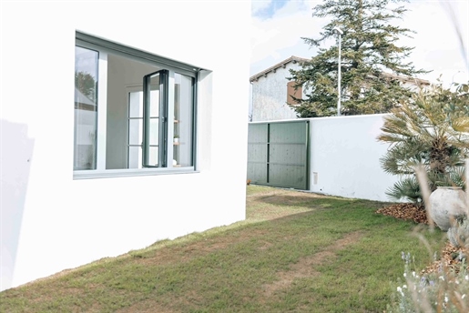 Maison 6 pièces 150 m² · à Rivedoux-Plage · 150 m² · 995 000 €
