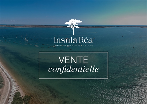 Maison 10 pièces 430 m² · à La Flotte · 430 m² · 1 869 000 €