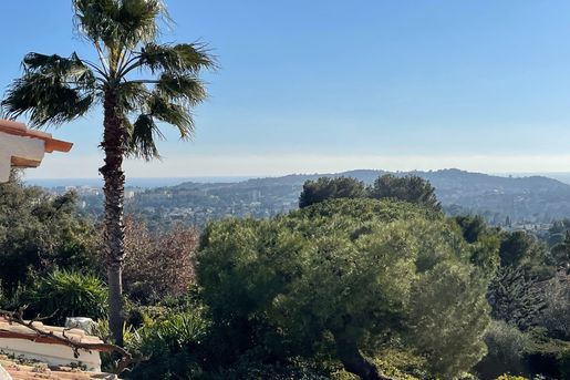 Appartement 4 pièces 161 m² · à Mougins · 161 m² · 990 000 €