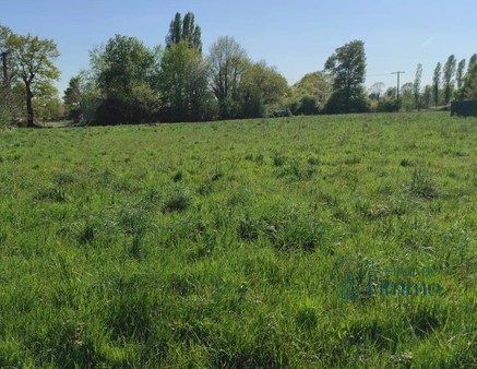 Terrain, terrain 574 m² — Tiercé (Maine-et-Loire) · 77 000 €