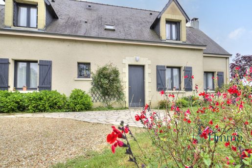 Maison 8 pièces 178 m² · à Angers · 178 m² · 571 650 €