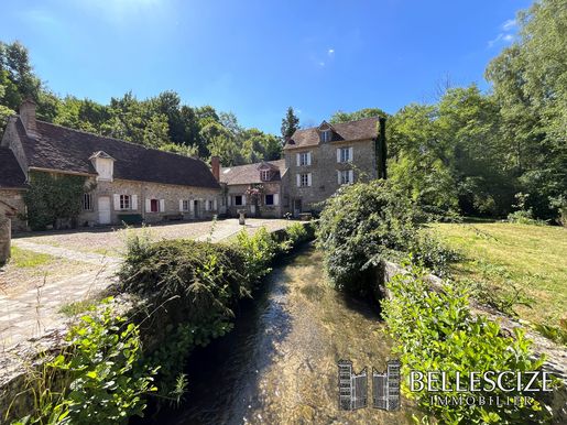 Maison 15 pièces 750 m² · à Ferrières-en-Gâtinais · 750 m² · 892 500 €