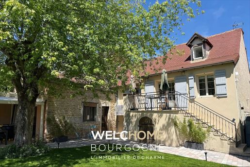 7 pièces 167 m² · à Cluny · 167 m² · 365 000 €