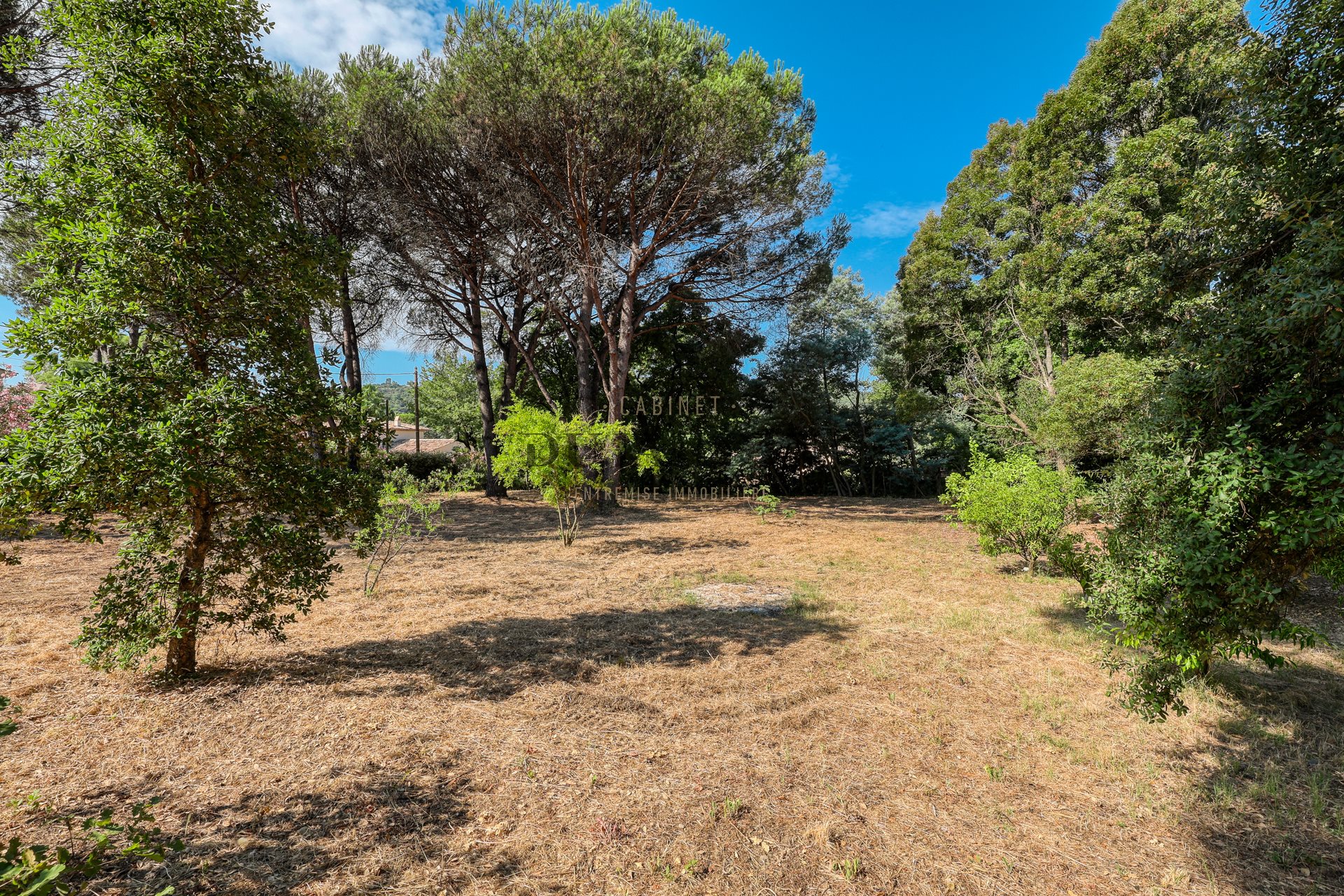 Sole agent: Land for sale in the heart of Saint-Tropez - Ansicht 2