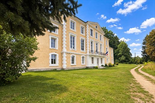 Annonce · à Château-Thierry · 1 300 m² · 490 000 €