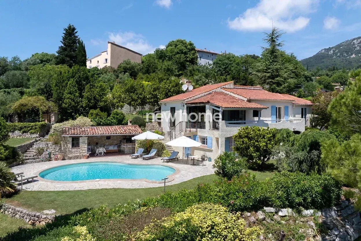 Maison à vendre, 192m², Bargemon