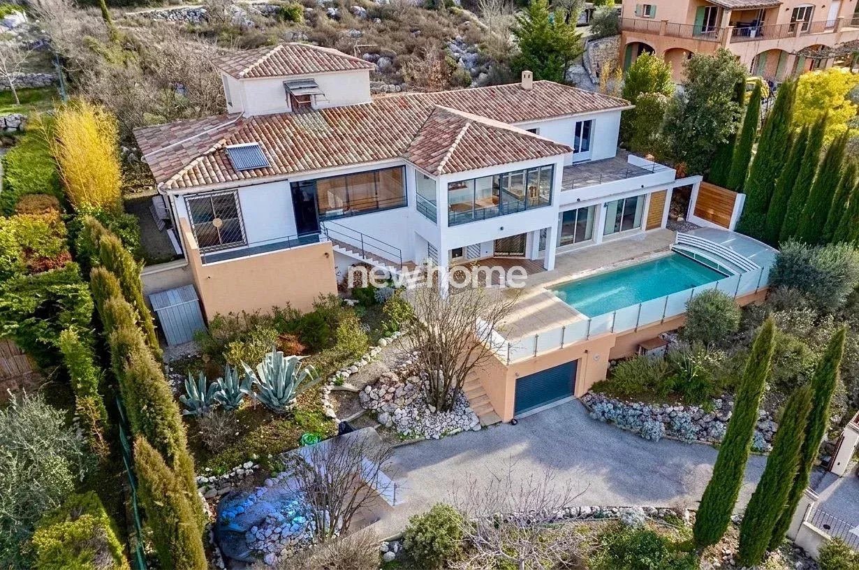 Maison à vendre, 274m², Saint-Vallier-de-Thiey