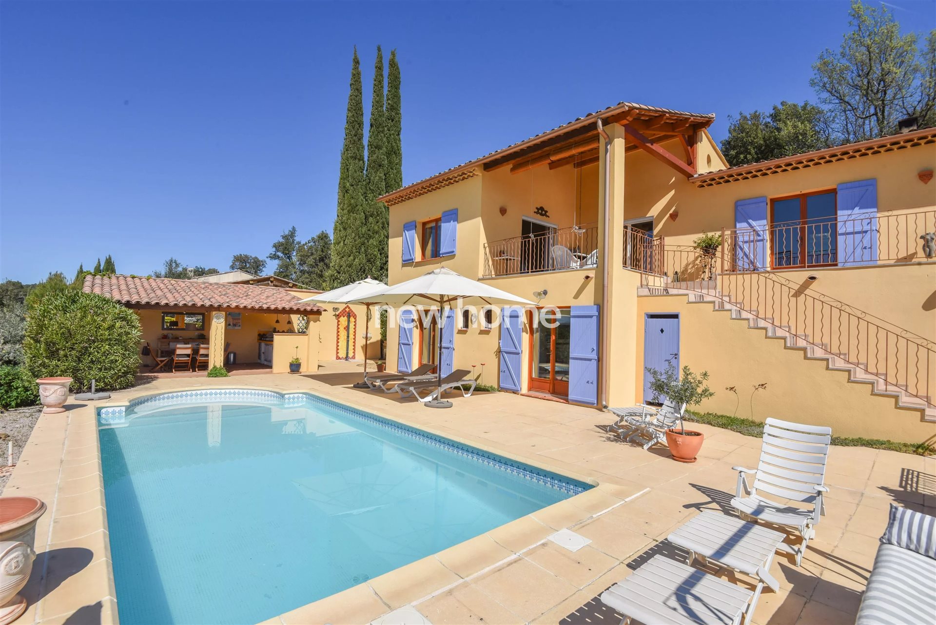 Maison à vendre, 162m², Carcès