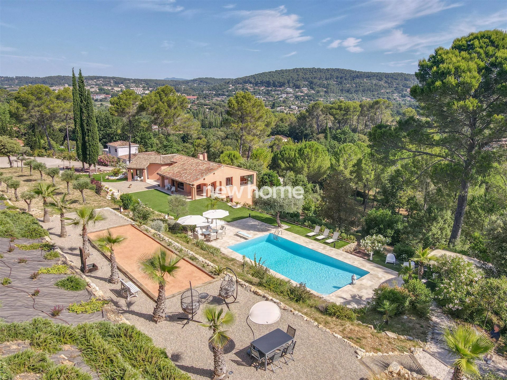 Maison à vendre, 220m², Lorgues
