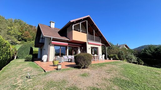 Maison 7 pièces 276 m² · à Mercury · 276 m² · 690 000 €