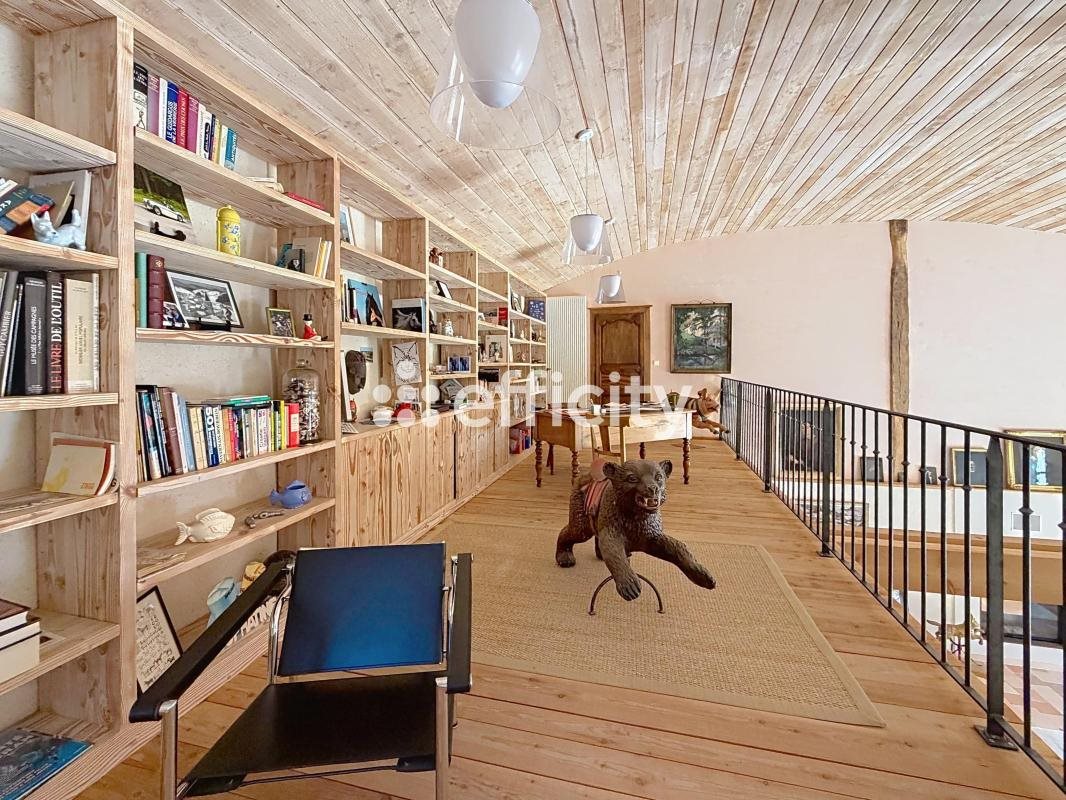 Maison à vendre, 380m², Courpière