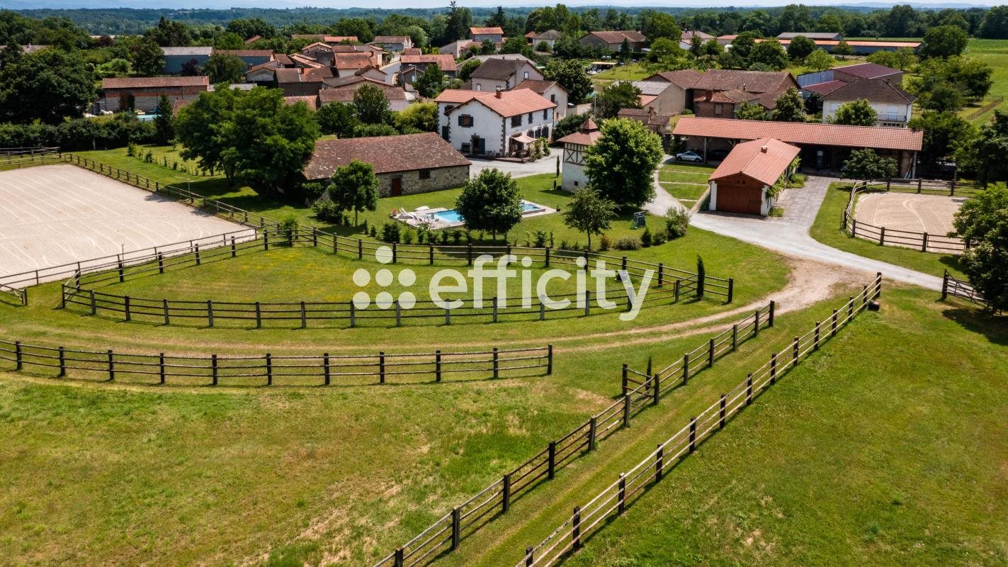 Maison à vendre, 306m², Maringues