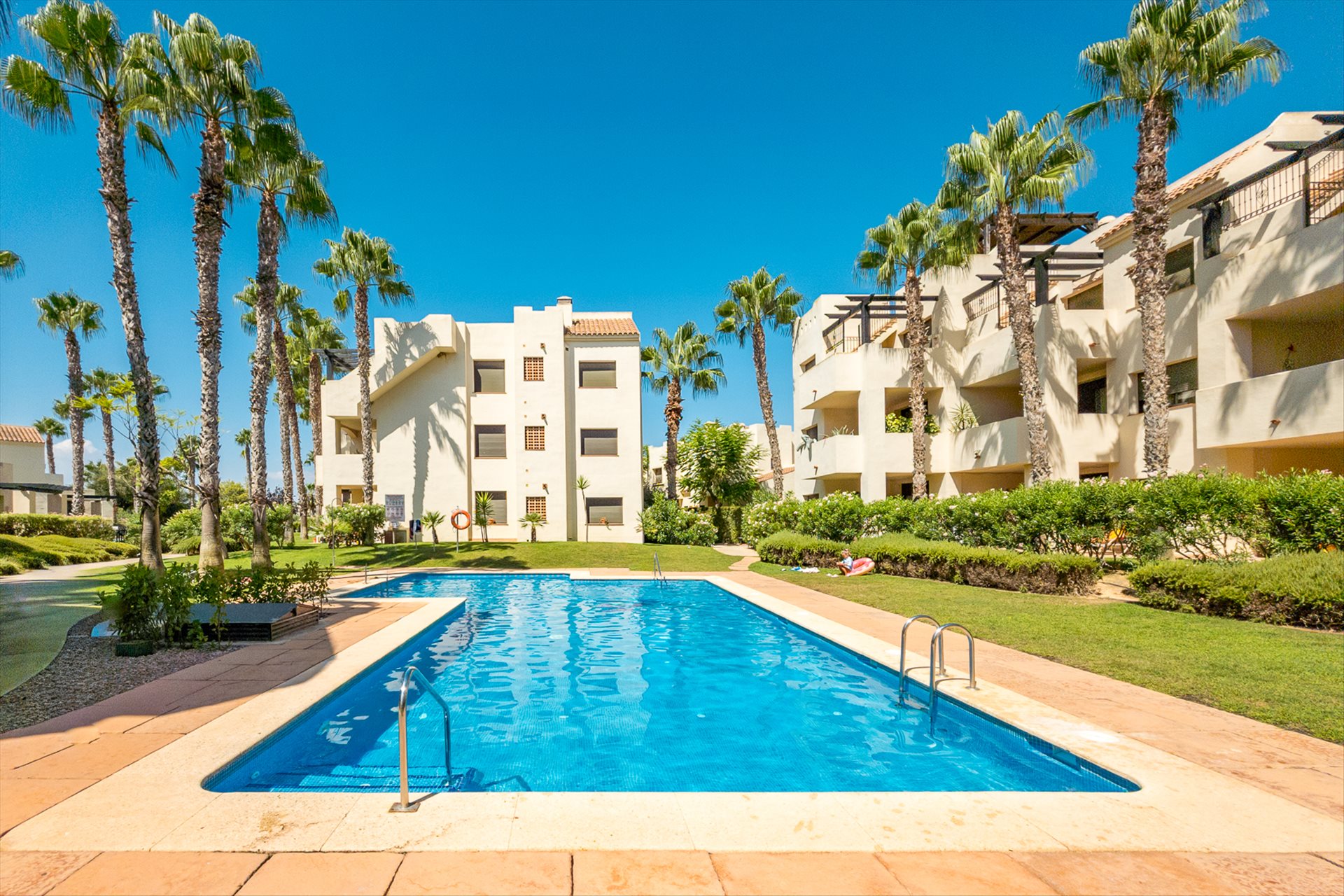 3 chambres 2 salles de bains - Appartement Rez-de-Chaussée au Roda Golf