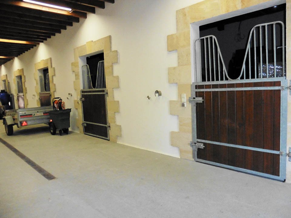Maison à vendre, 680m², Montpon-Ménestérol