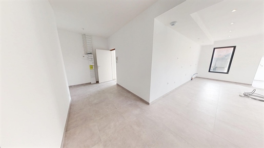 Appartement 5 pièces 146 m² · à Saint-André-les-Vergers · 146 m² · 365 000 €