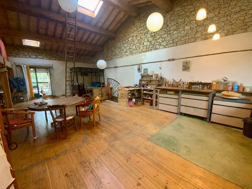 Maison 2 pièces 194 m² · à Serviès-en-Val · 194 m² · 128 000 €