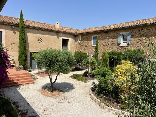 Maison 18 pièces 580 m² · à Boutenac · 580 m² · 1 240 000 €