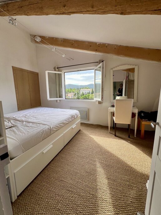 Maison 6 pièces 95 m² · à Albas · 95 m² · 143 000 €
