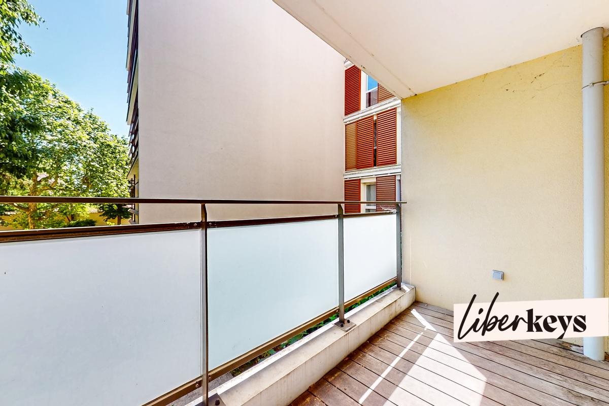 Apartment in Vénissieux, Moulin à Vent - Plus