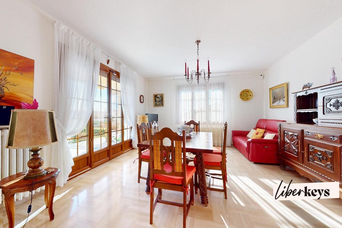 Maison à vendre, 152m², Pusignan