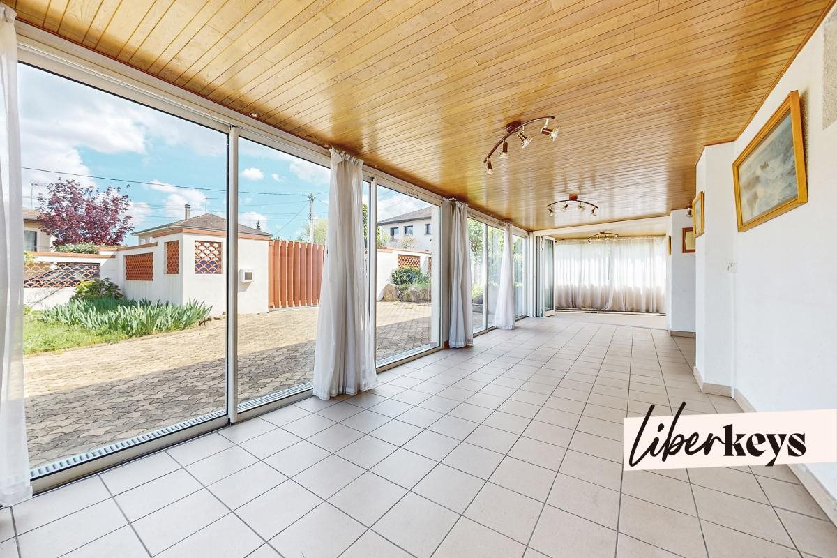 Maison à vendre, 278m², Saint-Genis-Laval