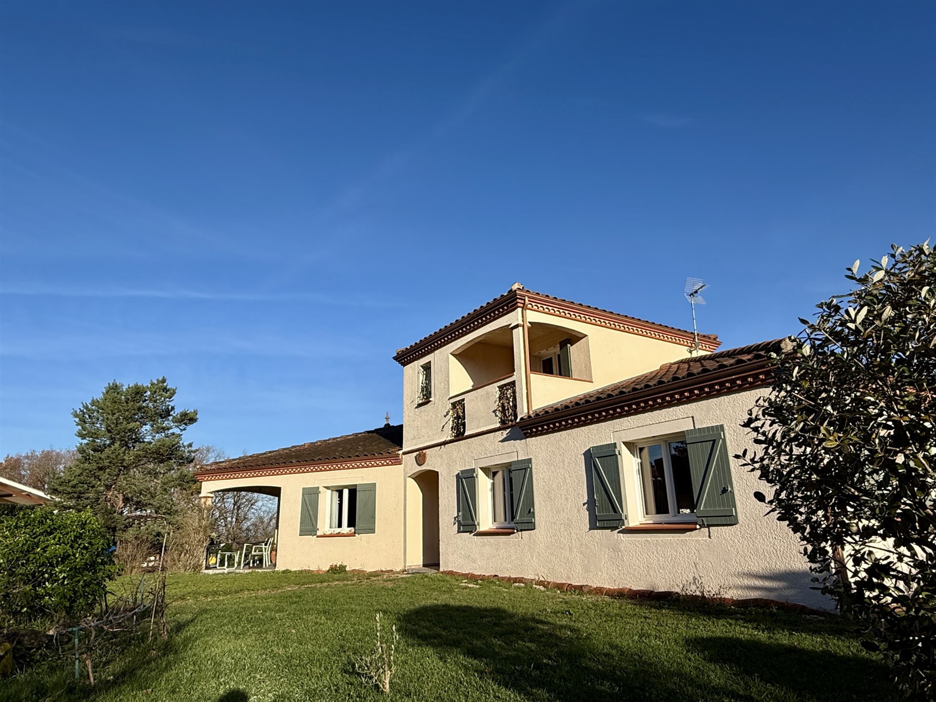 Maison à vendre, 153m², Puygouzon