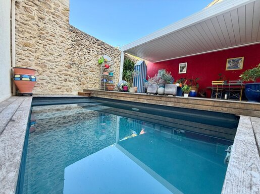 Maison 6 pièces 250 m² · à Orange · 250 m² · 650 000 €