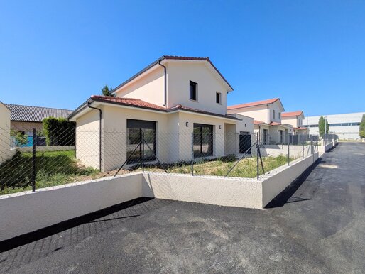 Maison 5 pièces 109 m² · à Saint-Marcellin · 109 m² · 275 000 €