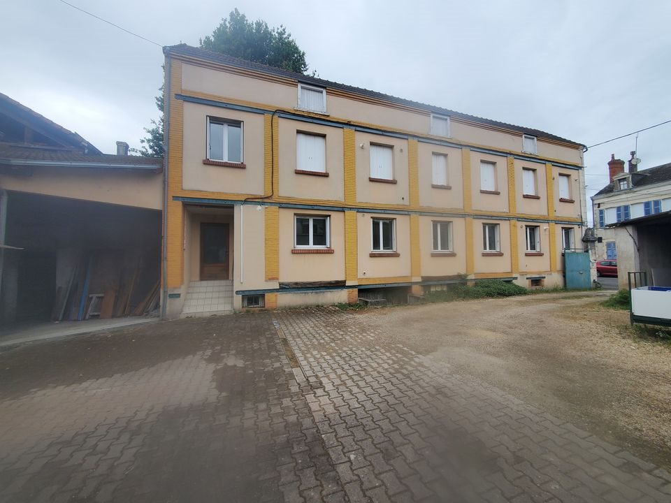 Maison à vendre, 840m², Vierzon