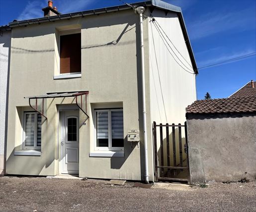 Maison 3 pièces 88 m² · à Nogent · 88 m² · 93 000 €