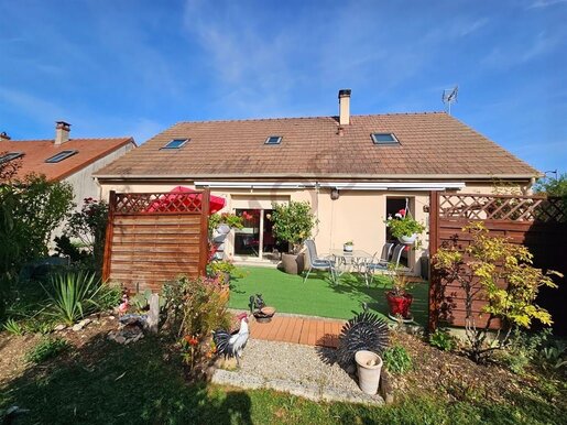 Maison 6 pièces 135 m² · à Vincelles · 135 m² · 246 000 €