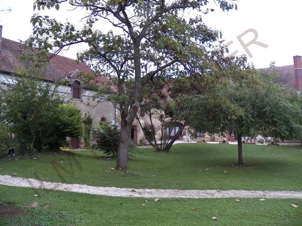 Maison à vendre, 877m², Soucy