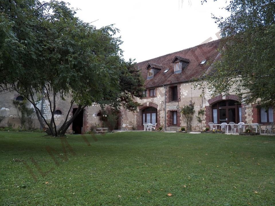 Maison à vendre, 877m², Soucy