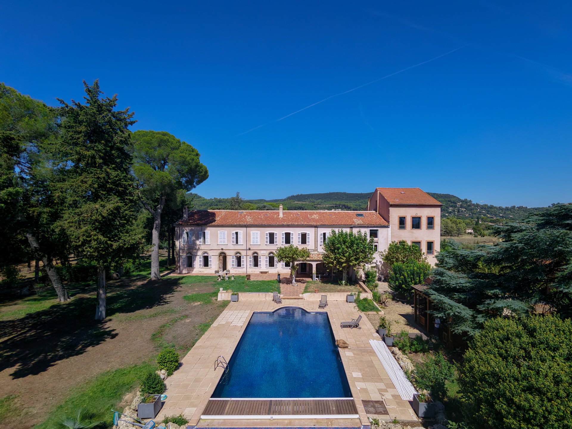 Maison à vendre, 1632m², Le Luc