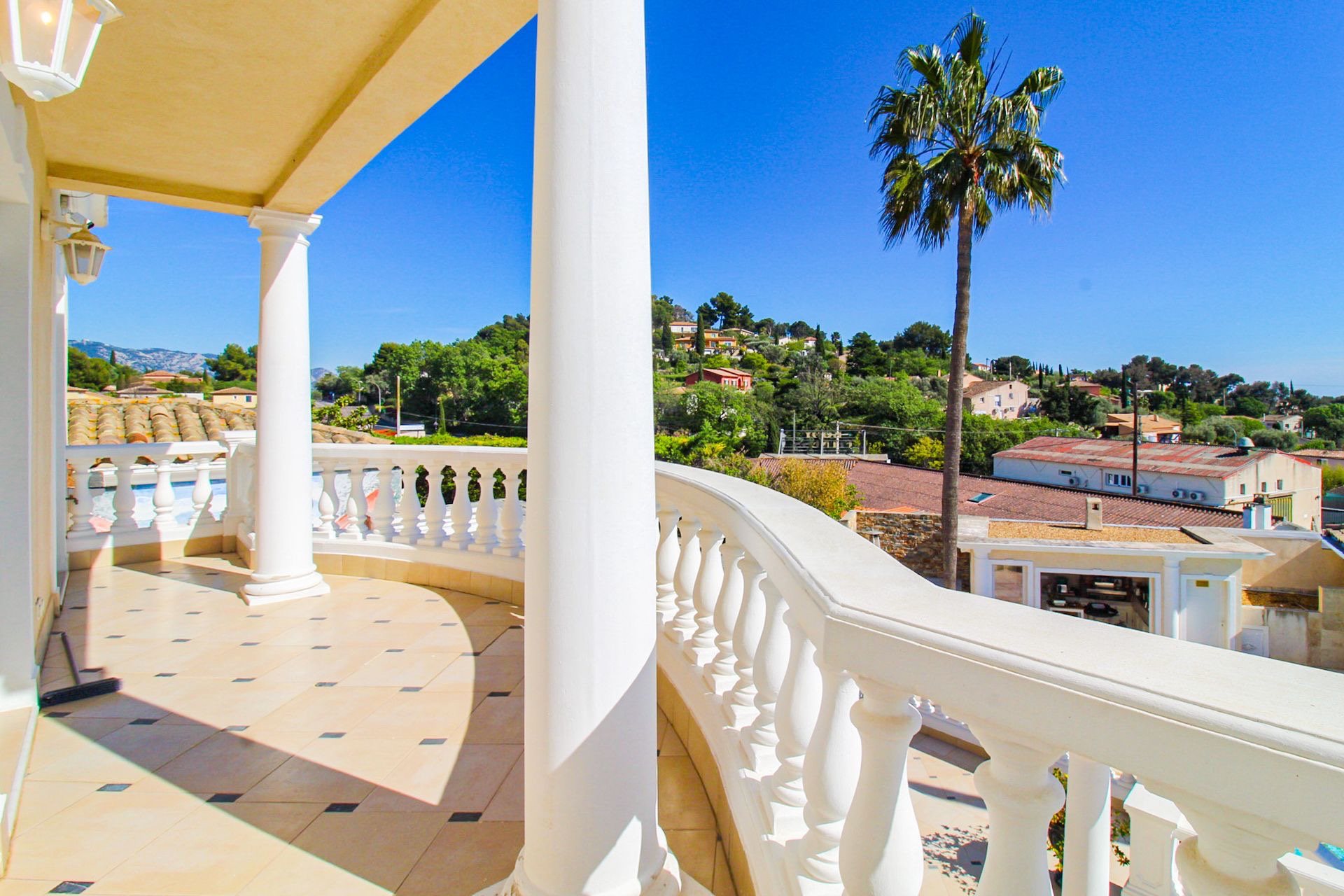 Maison à vendre, 250m², Ollioules