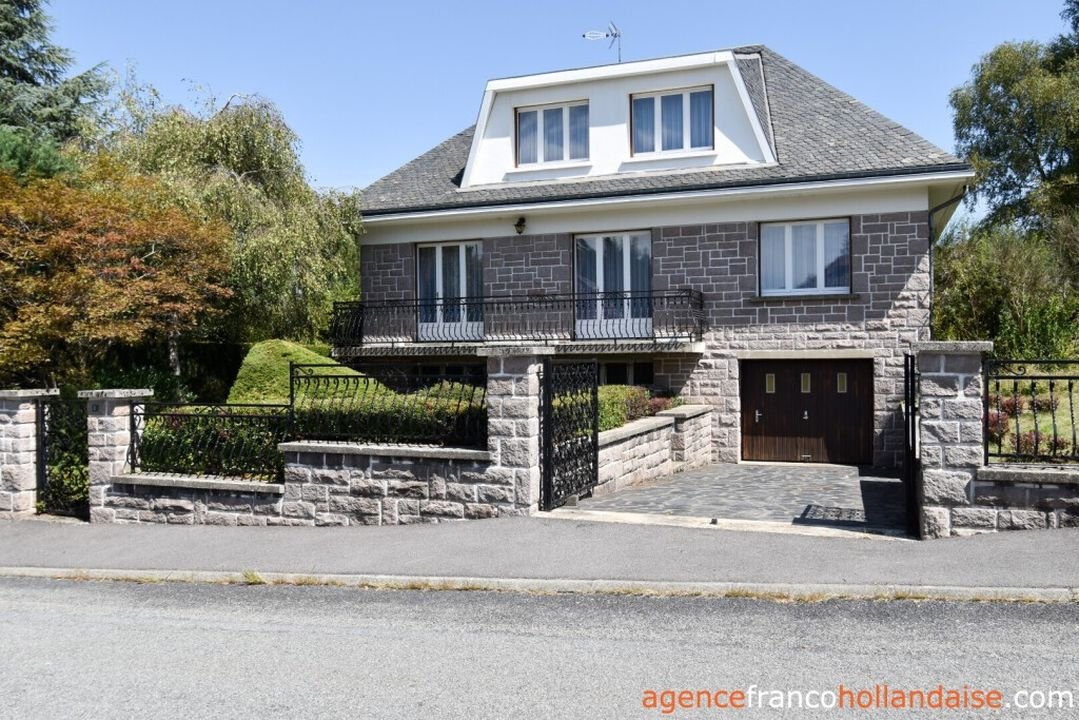 Maison à vendre, 122m², Bugeat